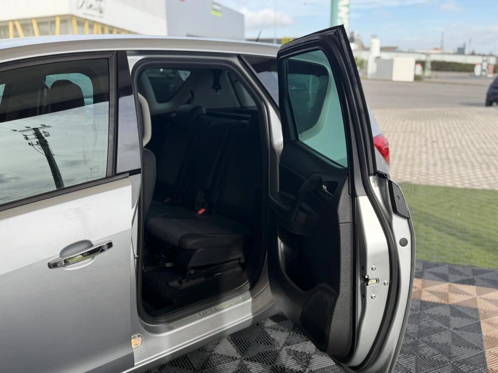 Opel Meriva 1.3 CDTI enjoy 11