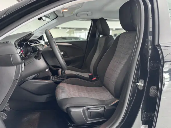 Opel Corsa 1.2 Business 6