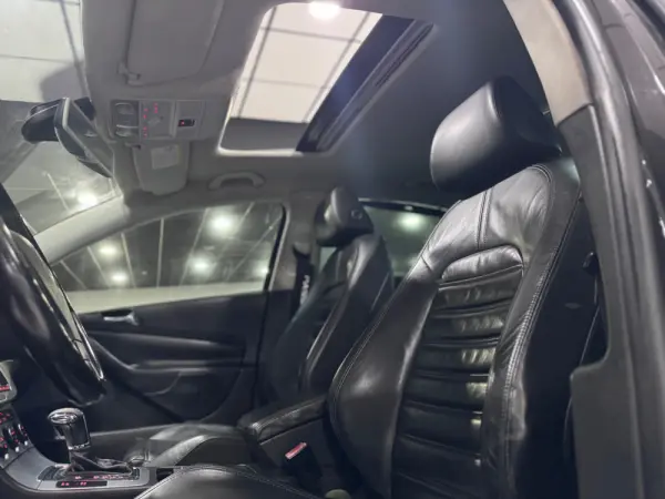 Volkswagen Passat 2.0 TDI Edition Highline DSG 16