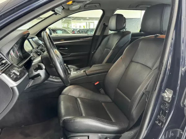 BMW 520 d Touring Aut. 6