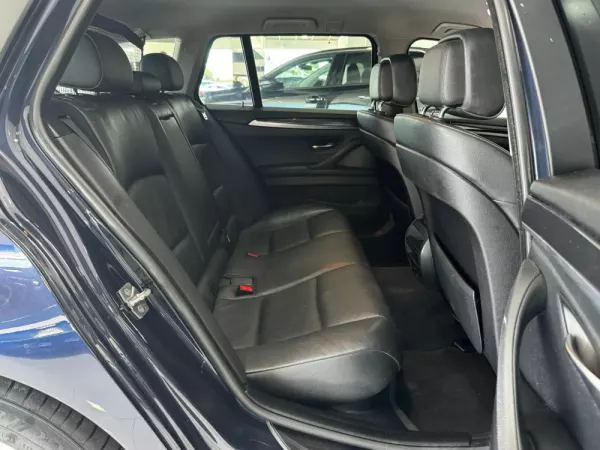 BMW 520 d Touring Aut. 8