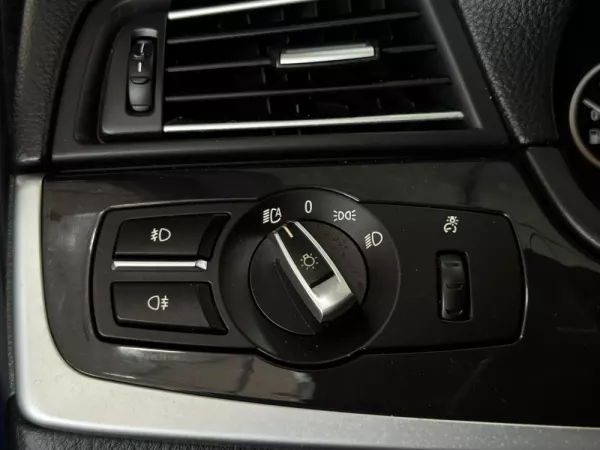 BMW 520 d Touring Aut. 13