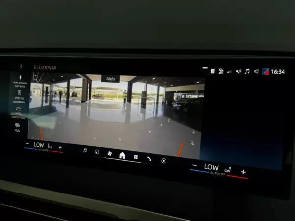 BMW iX2 xDrive 40 Pack Desportivo 25