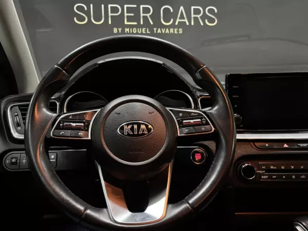 Kia Ceed SW 1.6 GDi PHEV Drive 6DCT 11