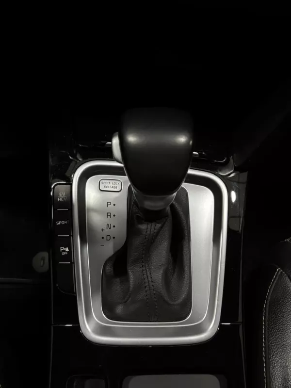 Kia Ceed SW 1.6 GDi PHEV Drive 6DCT 16