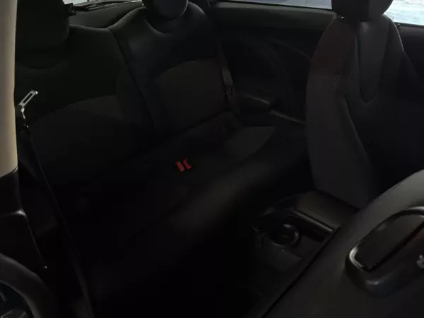 MINI 3 Portas One D 9