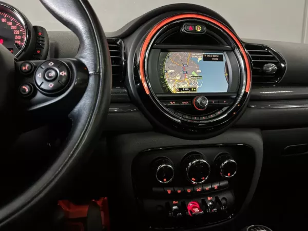 MINI Clubman One D 12