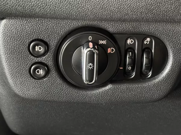 MINI Clubman One D 14