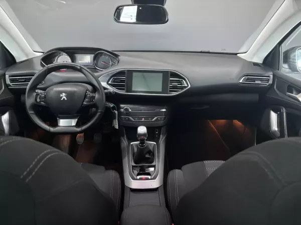 Peugeot 308 SW 1.6 BlueHDi Allure J17 5