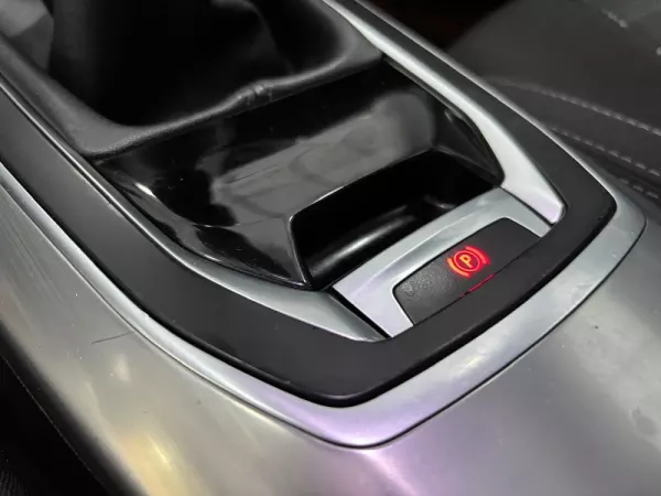 Peugeot 308 SW 1.6 BlueHDi Allure J17 16