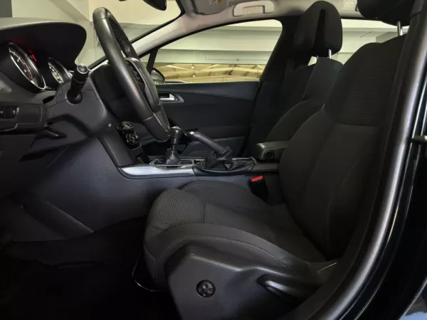 Peugeot 508 SW 1.6 BlueHDi Active 6