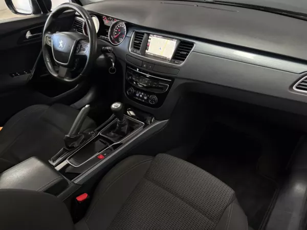 Peugeot 508 SW 1.6 BlueHDi Active 10