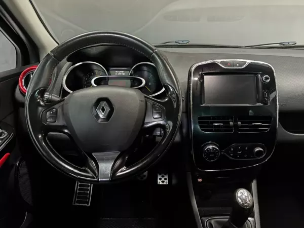 Renault Clio (Energy) TCe 90 Bose Edition 11