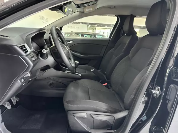 Renault Clio 1.0 TCe Intens Bi-Fuel 6