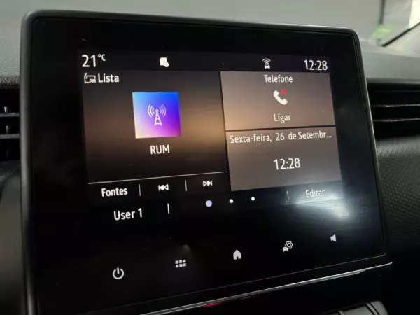 Renault Clio 1.0 TCe Intens Bi-Fuel 12