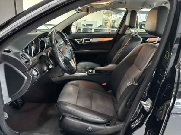 Mercedes-Benz C 220 CDi Avantgarde BE Aut. 5