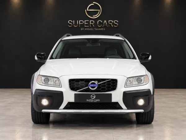 Volvo XC 70 2.0 D4 Momentum Geartronic 2