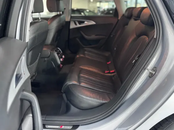 Audi A6 Avant 2.0 TDi S-line S tronic 8