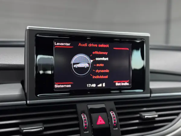 Audi A6 Avant 2.0 TDi S-line S tronic 21