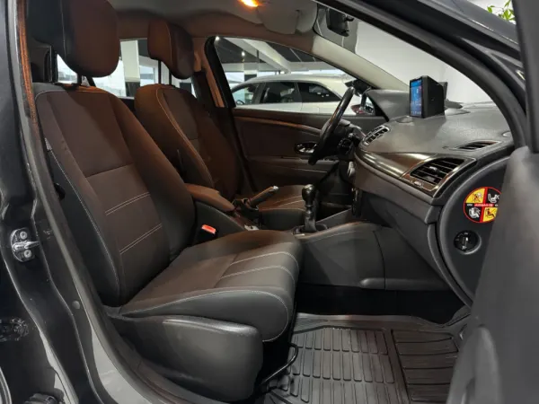 Renault Mégane Sport Tourer 1.5 dCi Dynamique S 8