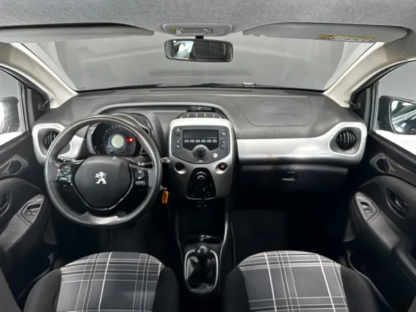 Peugeot 108 1.0 VTi Active 5