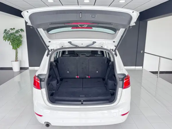 BMW 218 Gran Tourer d 7L Advantage 11