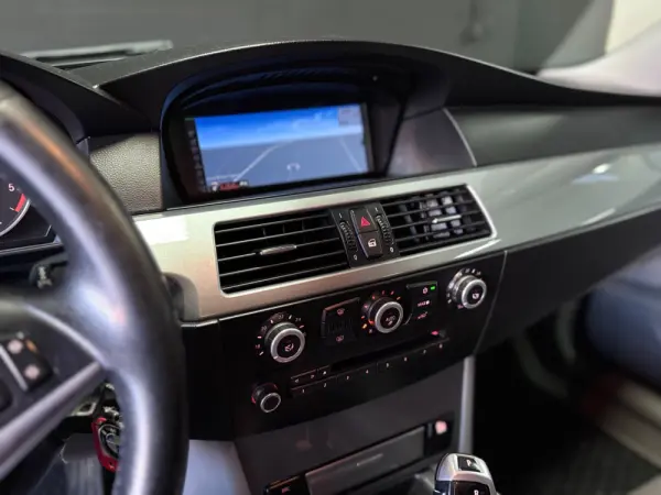 BMW 520 dA Sport 12