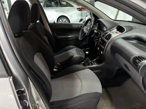 Peugeot 206 SW 1.1 Look 9