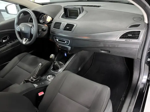 Renault Mégane Sport Tourer 1.5 dCi Dynamique SS 10