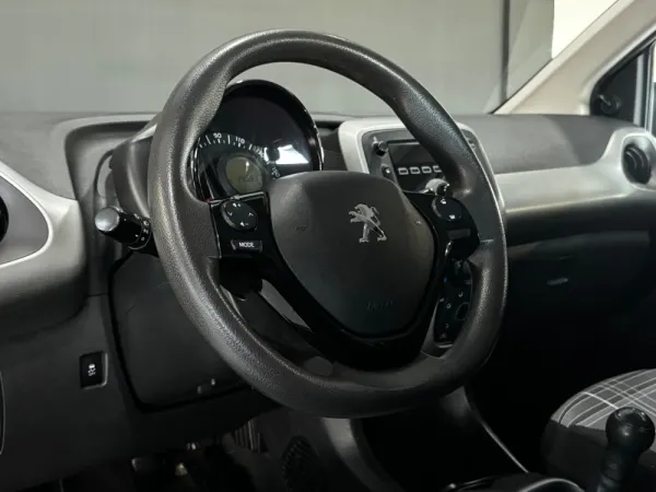 Peugeot 108 1.0 VTi Active 13
