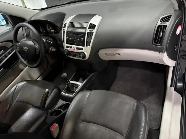 Kia Ceed SW 1.6 CRDi TX 10