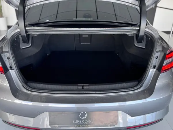 Renault Talisman 1.6 dCi Intens 9