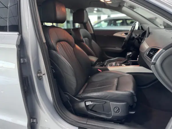 Audi A6 Avant 2.0 TDi S-line S tronic 7