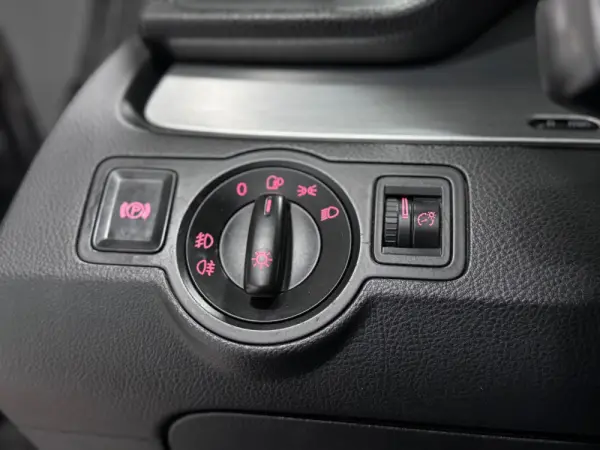 Volkswagen Passat 2.0 TDI Edition Highline DSG 15