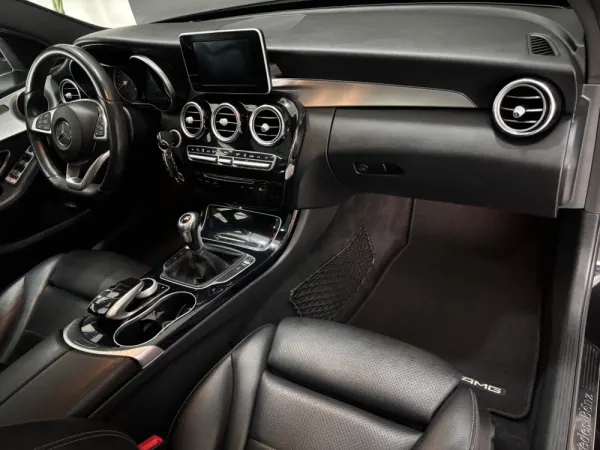 Mercedes-Benz C 220 d AMG Line 10
