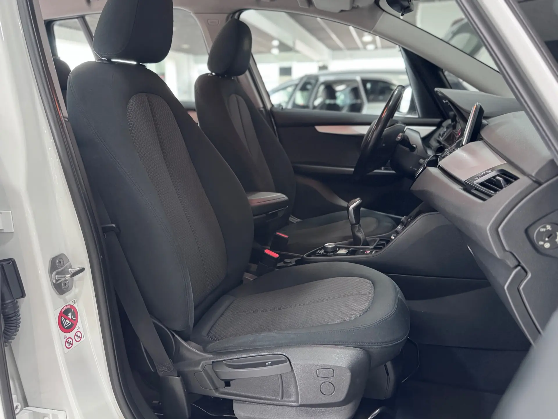 BMW 218 Gran Tourer d 7L Advantage 12