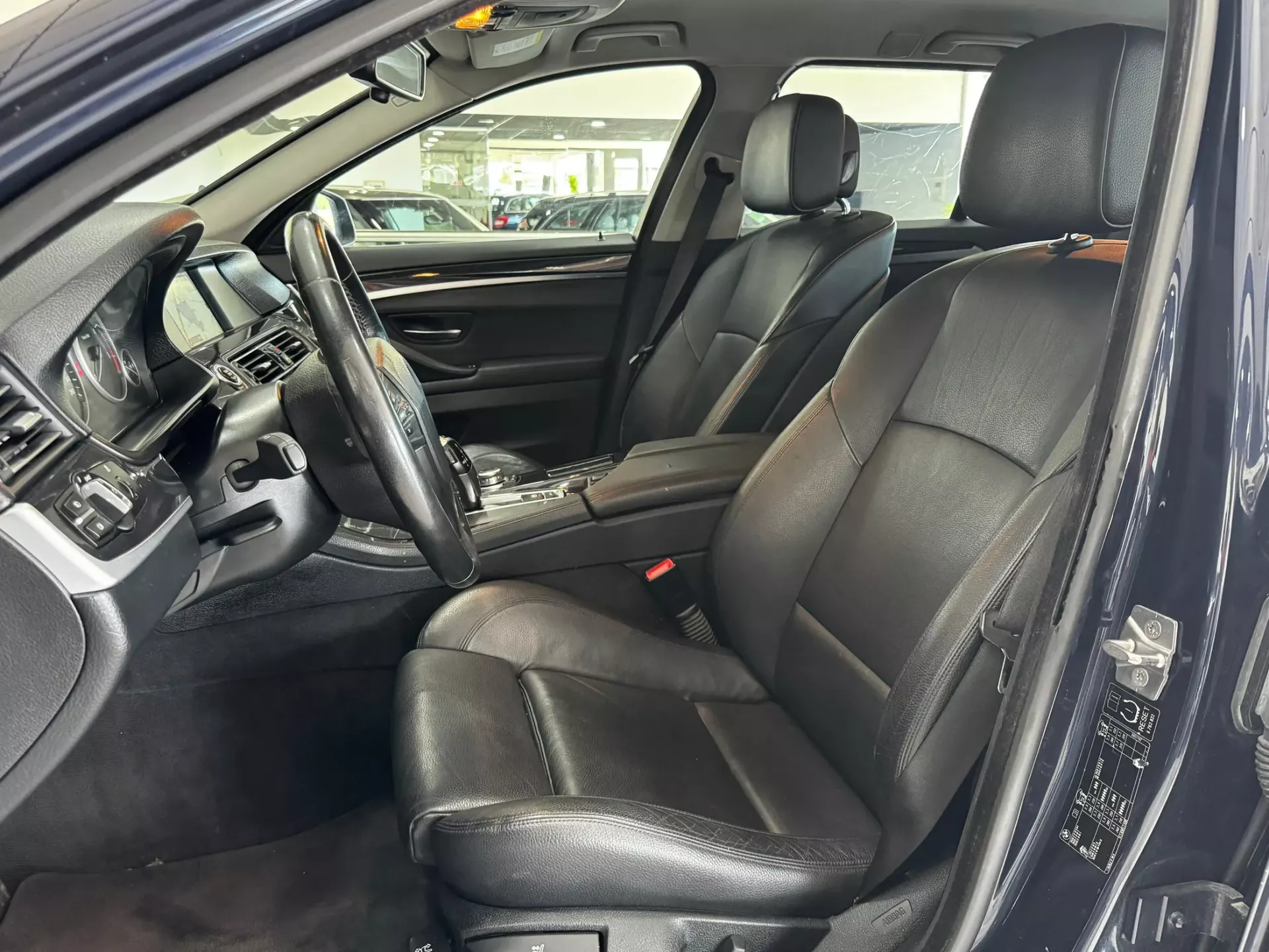 BMW 520 d Touring Aut. 6