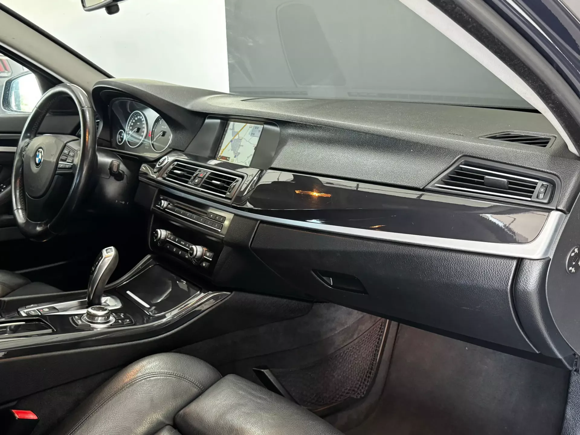 BMW 520 d Touring Aut. 10