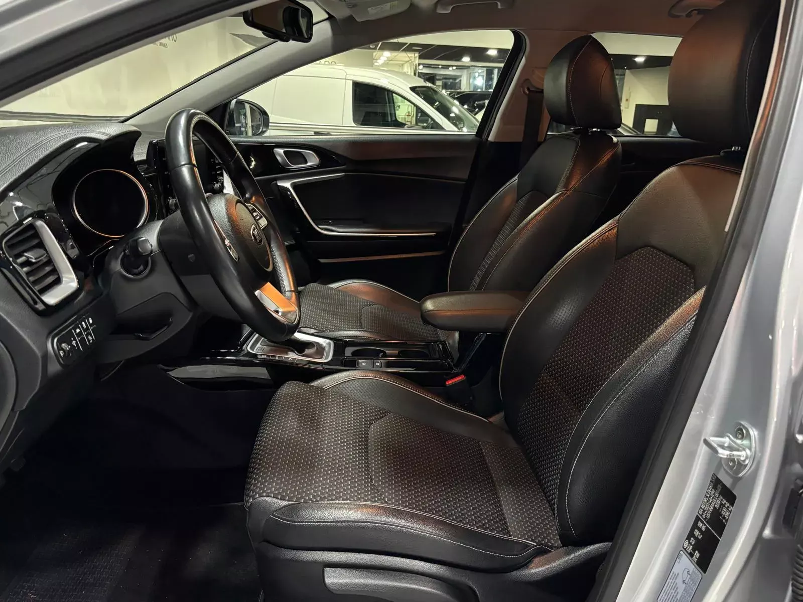 Kia Ceed SW 1.6 GDi PHEV Drive 6DCT 6