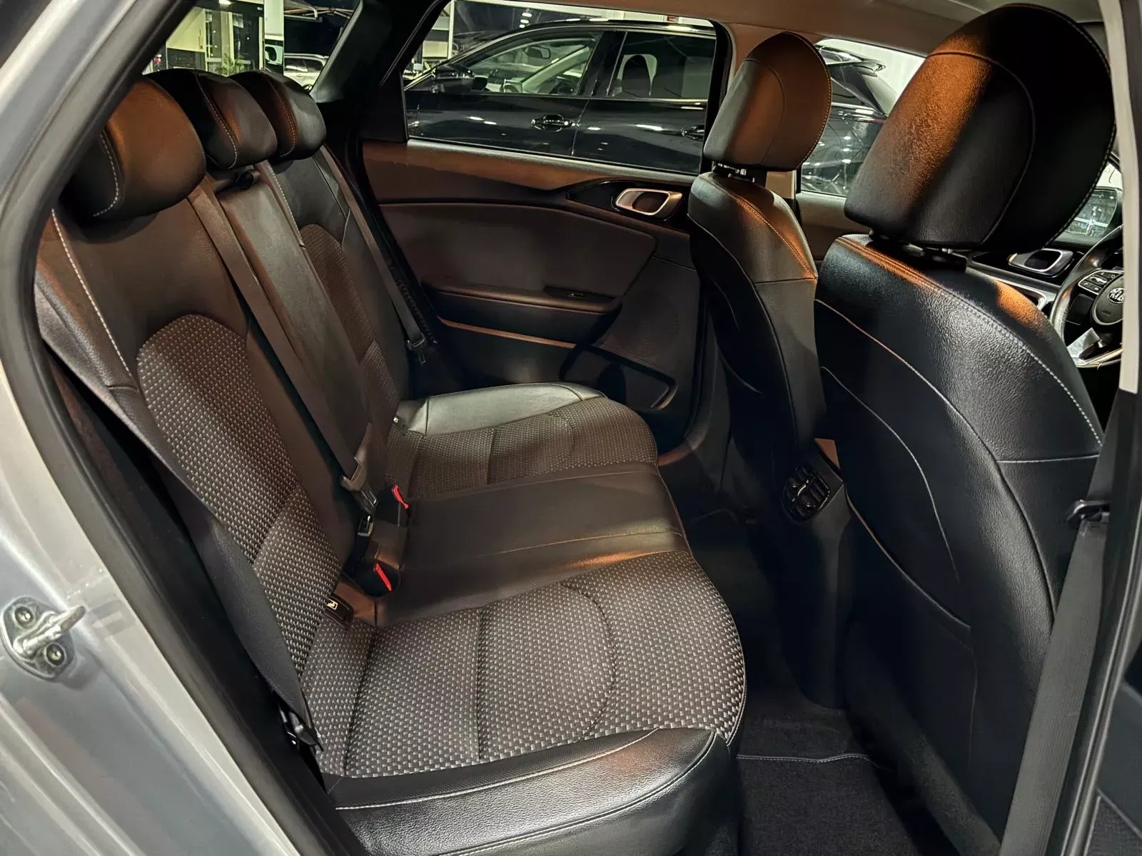 Kia Ceed SW 1.6 GDi PHEV Drive 6DCT 8