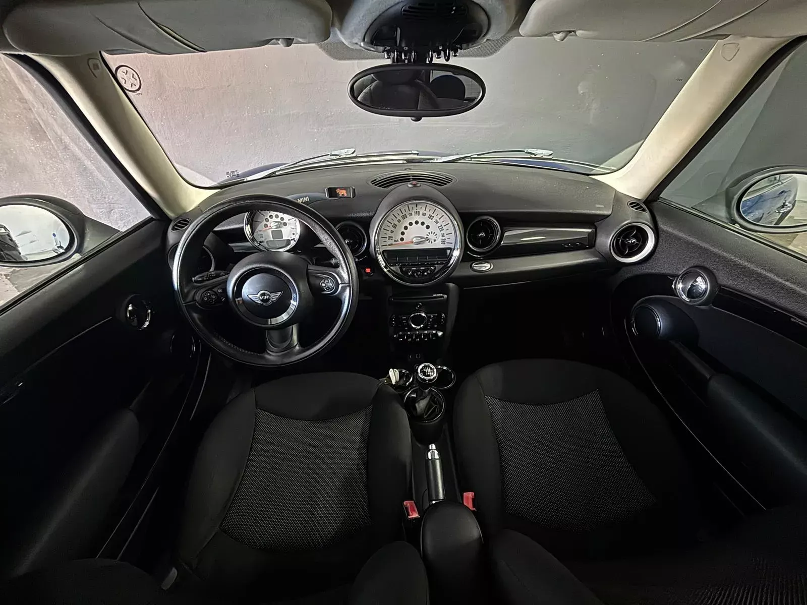 MINI 3 Portas One D 5