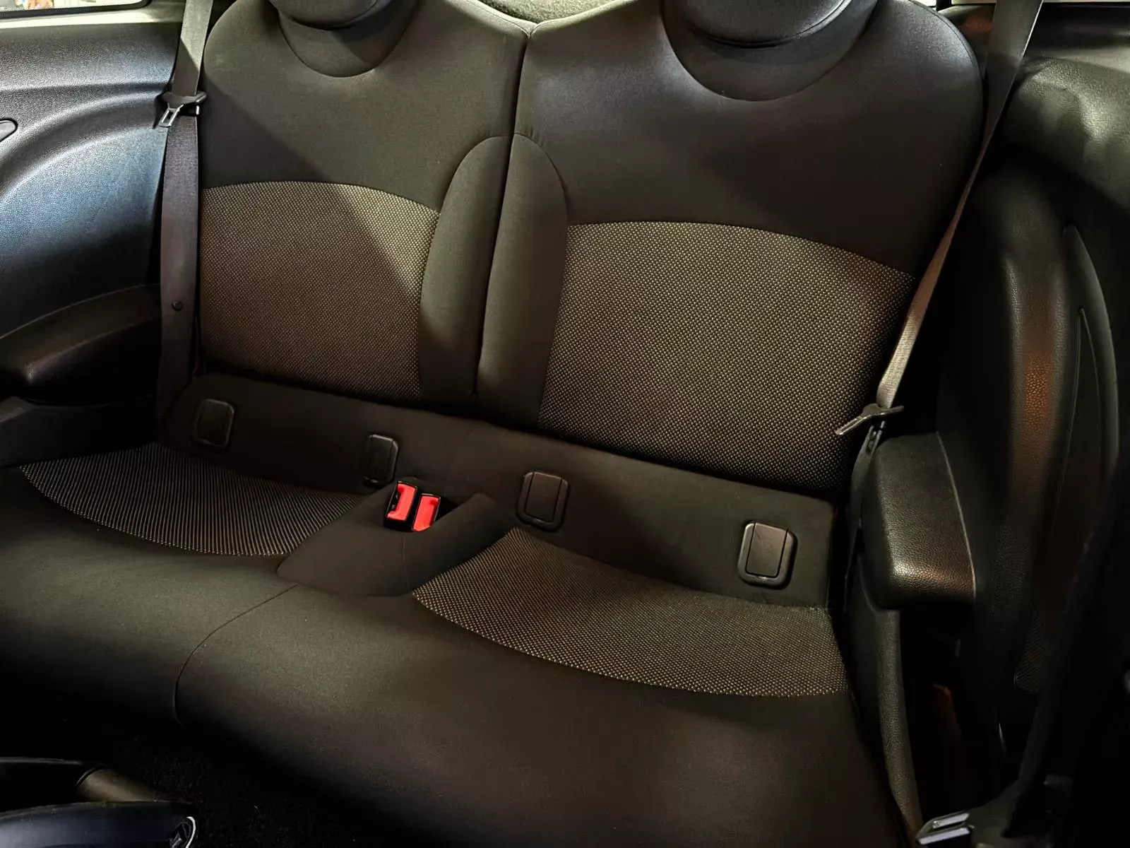 MINI 3 Portas One D 7