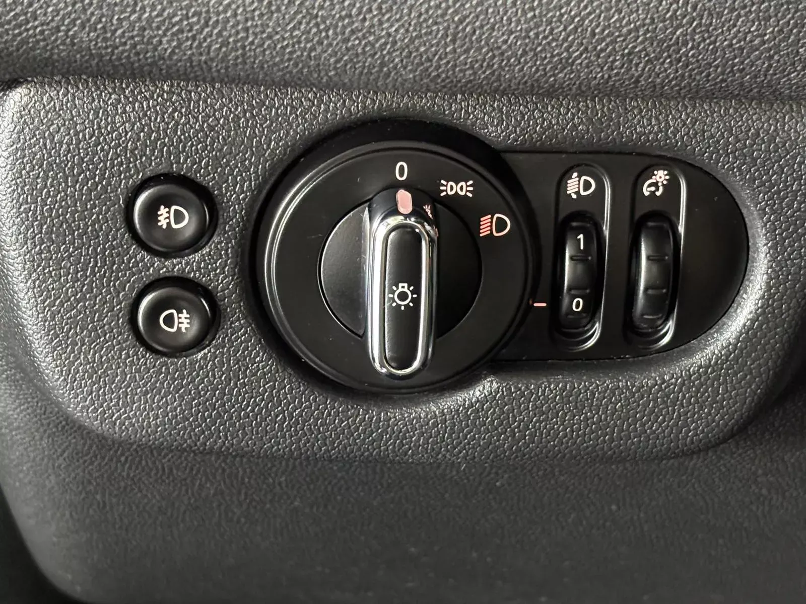 MINI Clubman One D 14