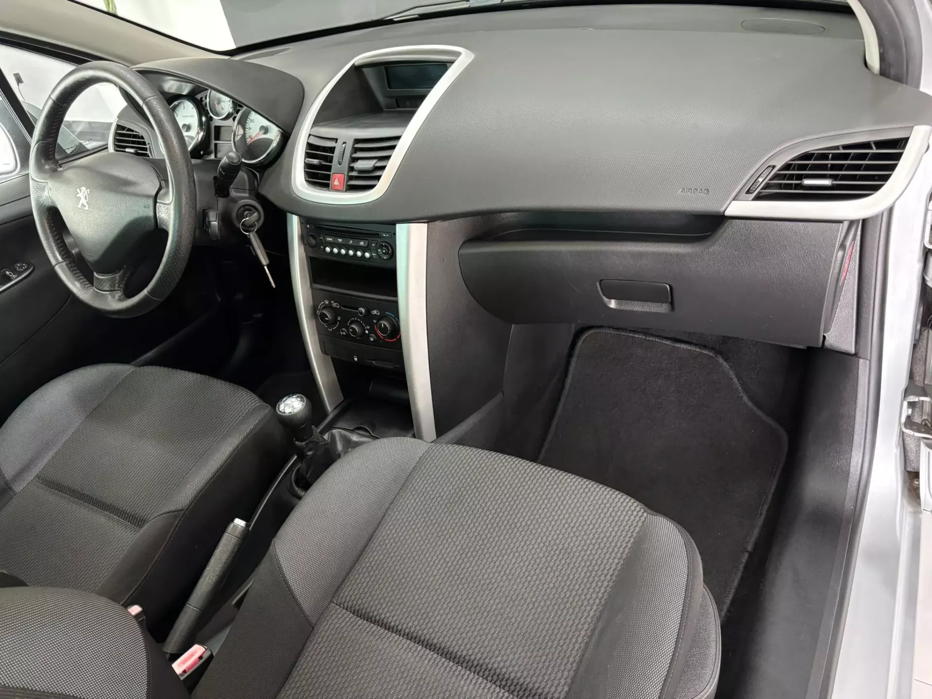 Peugeot 207 SW 1.4 VTi Active 11