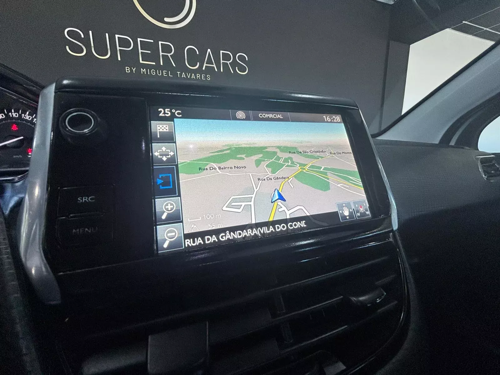 Peugeot 208 1.6 BlueHDi Style 12