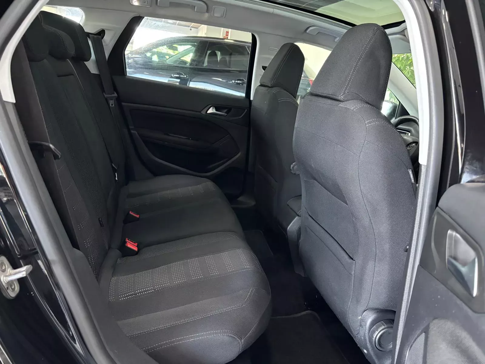 Peugeot 308 SW 1.6 BlueHDi Allure J17 8