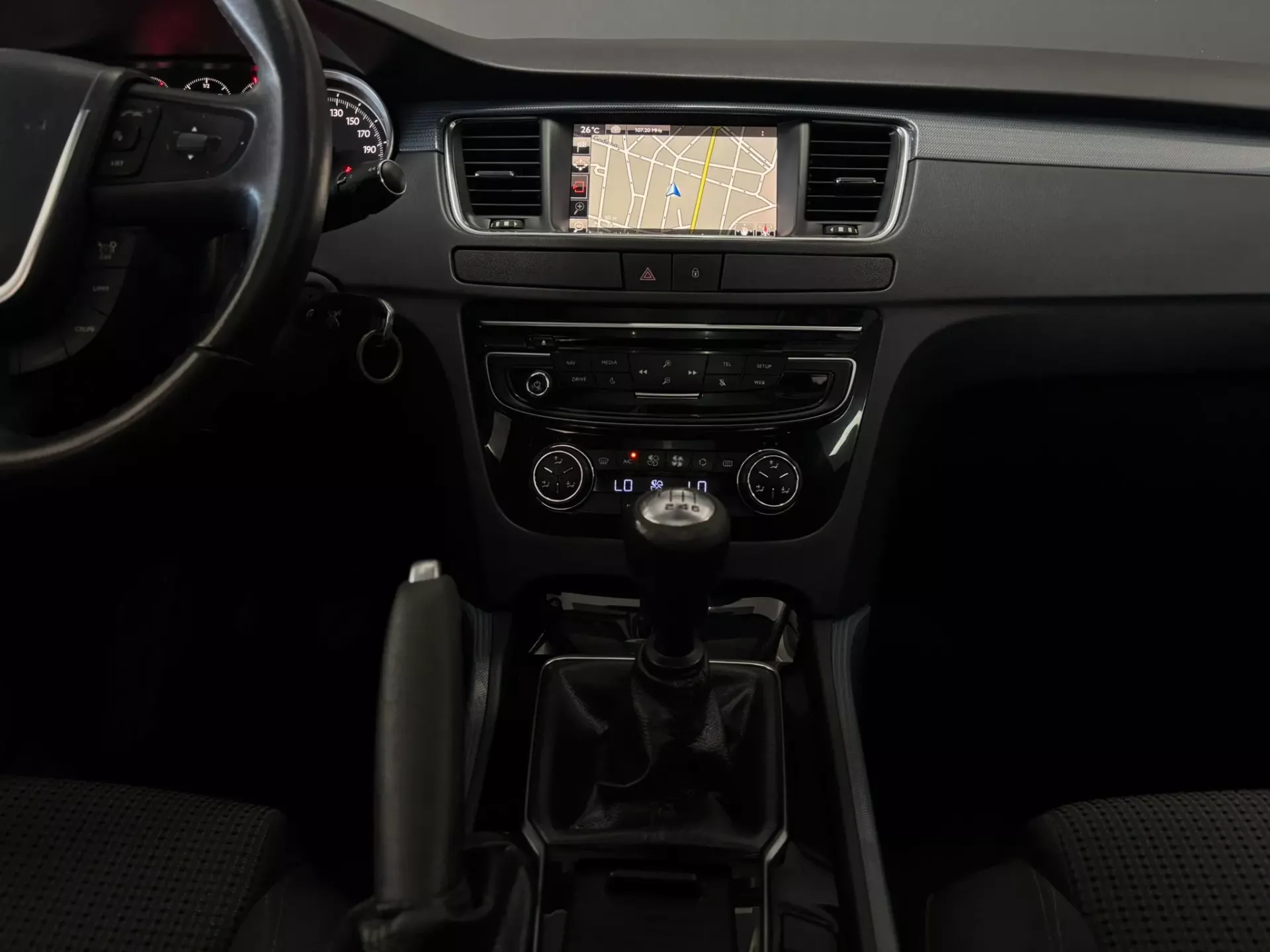 Peugeot 508 SW 1.6 BlueHDi Active 11