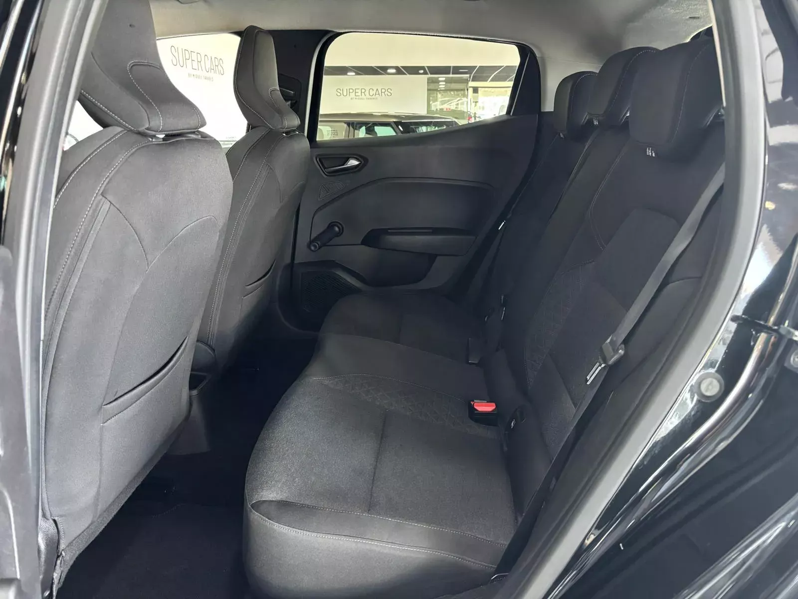 Renault Clio 1.0 TCe Intens Bi-Fuel 7