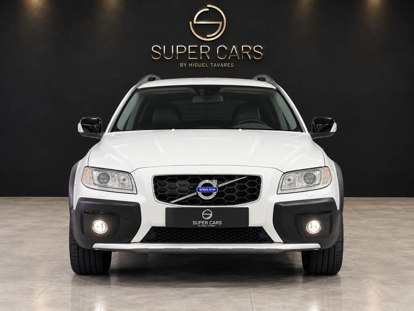 Volvo XC 70 2.0 D4 Momentum Geartronic 2