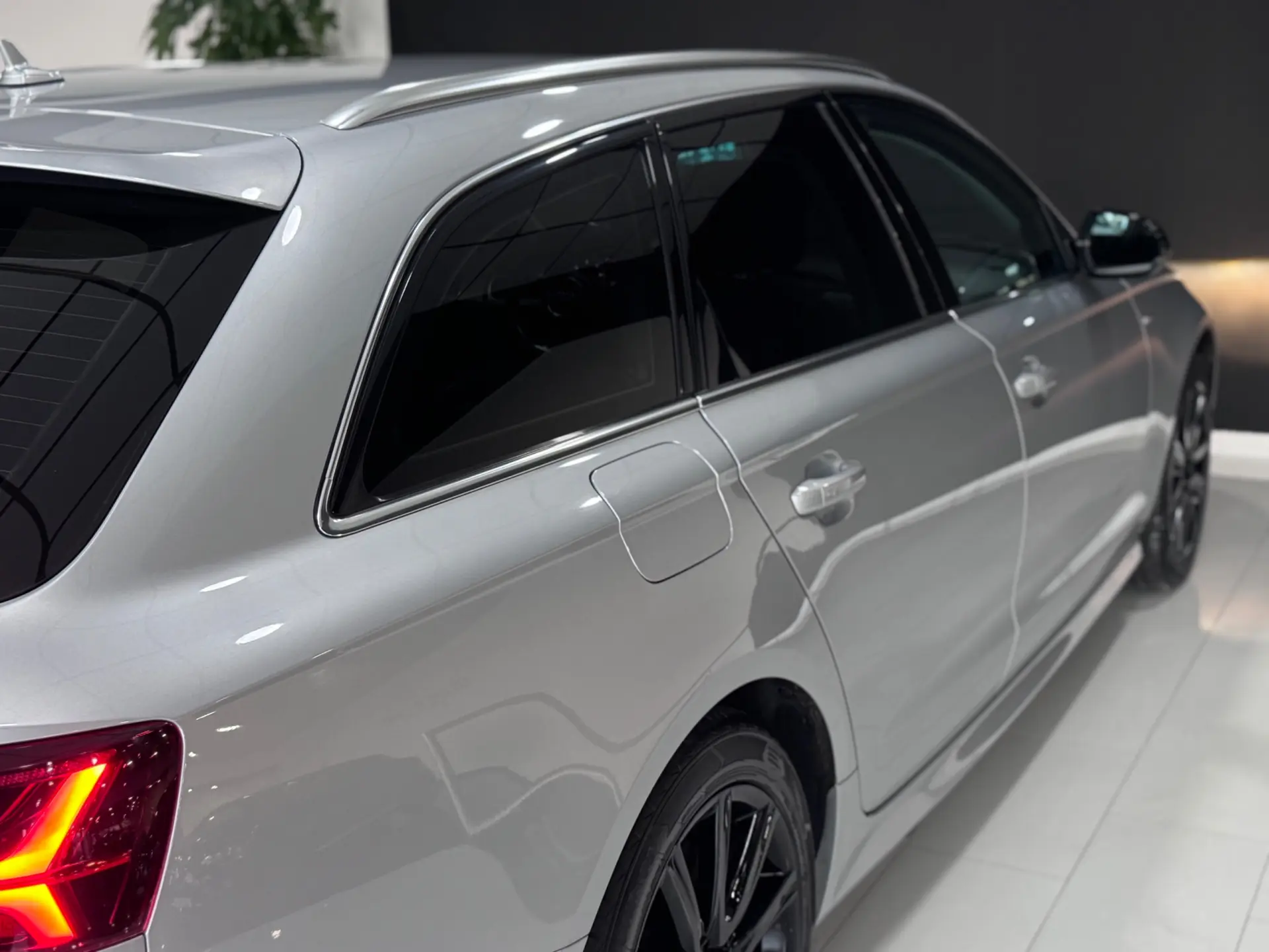 Audi A6 Avant 2.0 TDi S-line S tronic 29